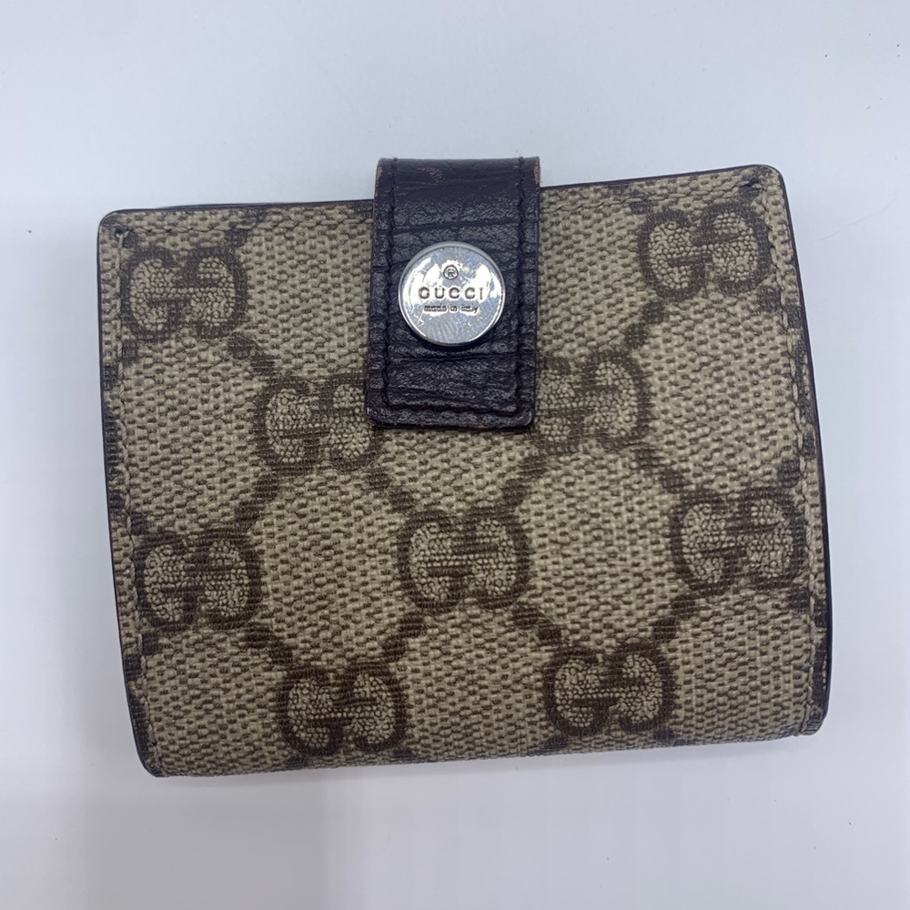 ADORABLE Vintage Gucci Coin Case GG canvas and Leather